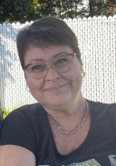 JULIEN, Mme Annick