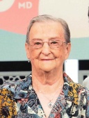 CÔTÉ, Mme France