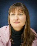 Mme Annie LAVOIE,  